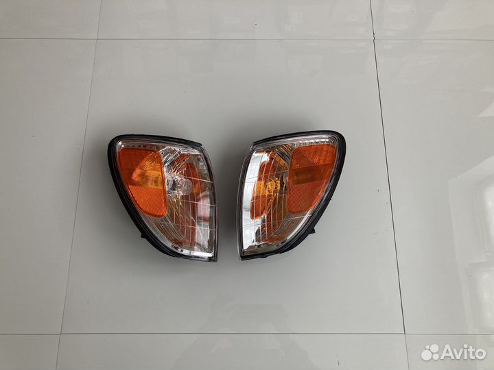 Габарит (2шт) lexus LX470 - желтый