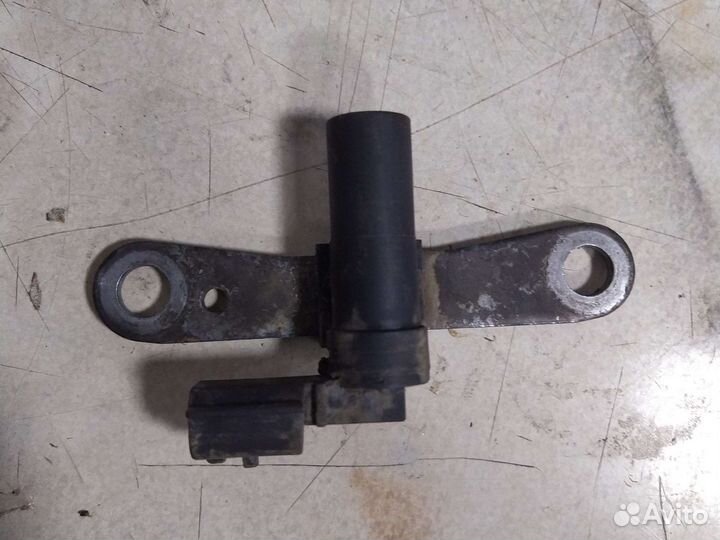 Датчик положения коленвала renault logan 2