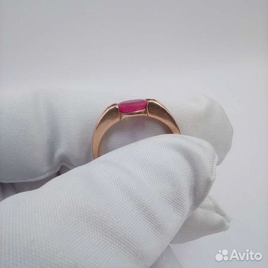 Золотое кольцо с рубином 1,2 ct