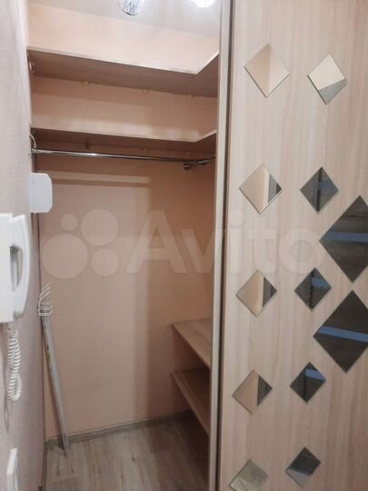 2-к. квартира, 54 м², 1/5 эт.