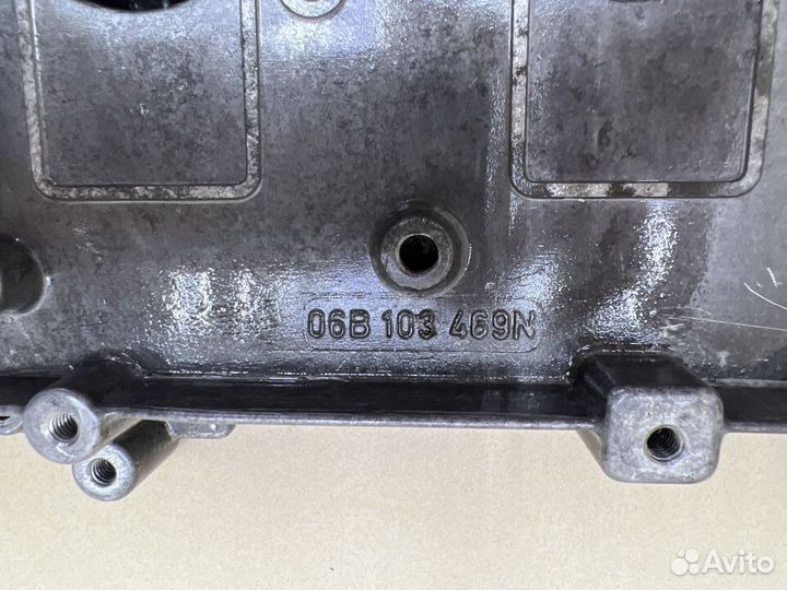 Клапанная крышка Audi A4 B5 1.8T AWT