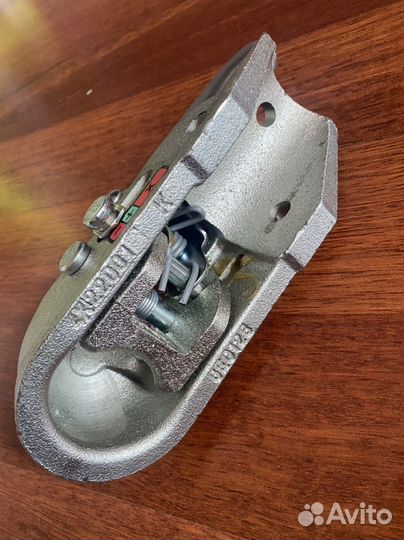 Сцепная головка knott KF27