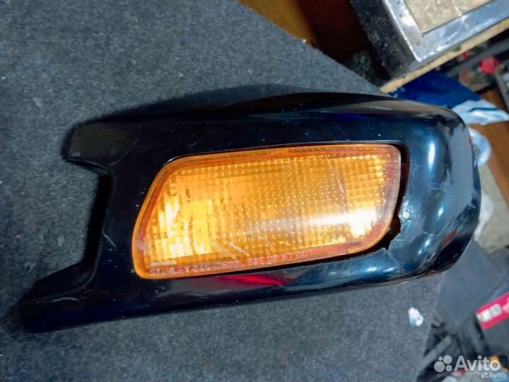 Зеркало левое Honda PC800