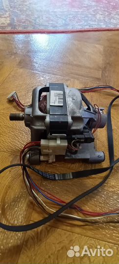 Двигататель стиральной машины MCA 20/64-148/PH1