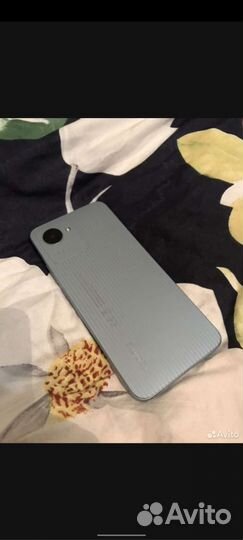 Мобильные телефоны бу realme