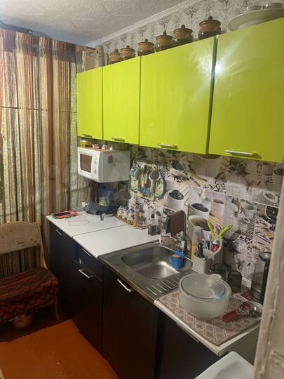 Комната 18 м² в 1-к., 1/4 эт.