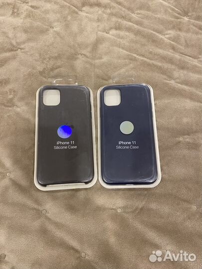 Чехол на iPhone 11