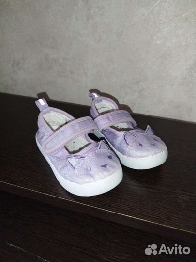 Сандалии для девочки
