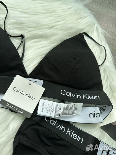 Комплект женского нижнего белья calvin klein