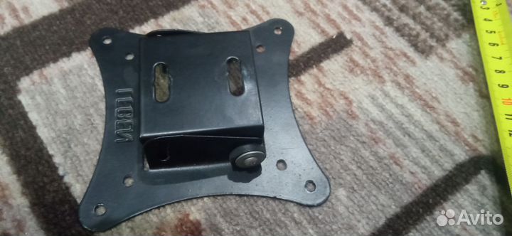 Крепление телевизора к стене