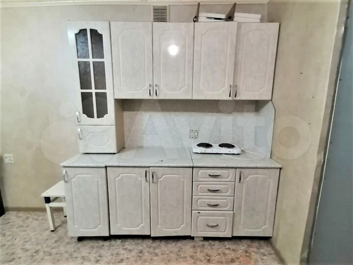 Комната 13 м² в > 9-к., 5/5 эт.