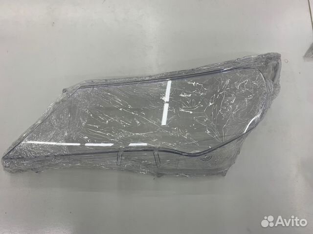 Стекло фары Toyota Rav-4 2012-2015 г.в.(Левое)