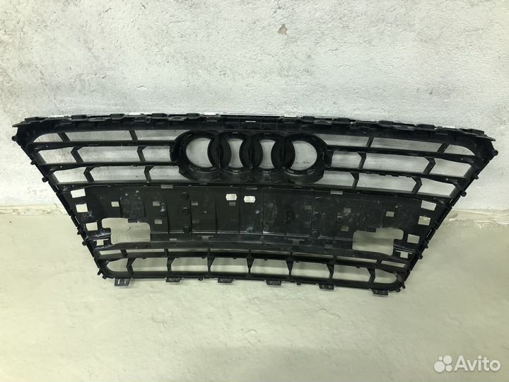 Решетка радиатора Audi A7 4G 2010-2014