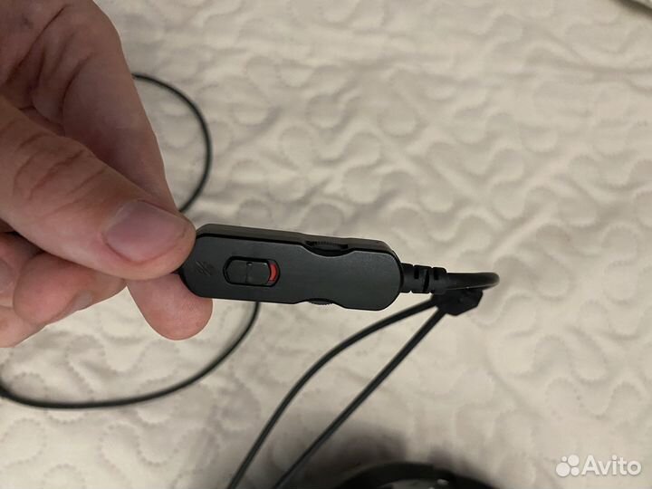 Наушники hyperx