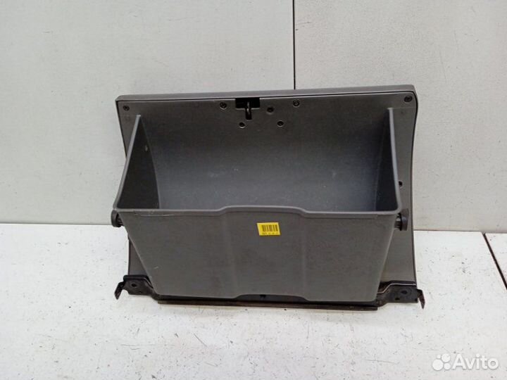 Бардачок Hyundai Santa Fe 1 2.4 2002