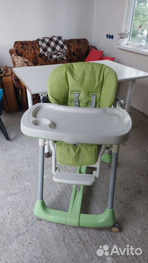 Стульчик для кормления