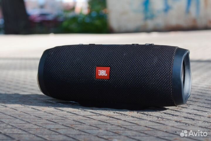 Колонка jbl charge 3