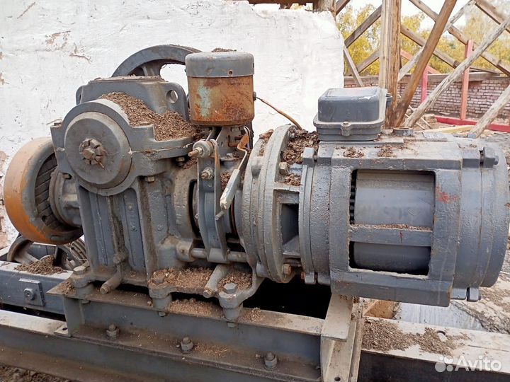 Электродвигатель асинхронный