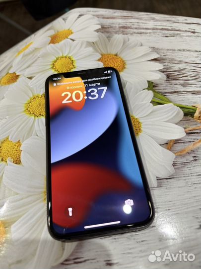 iPhone 11 Pro, 64 ГБ