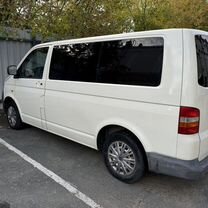 Volkswagen Transporter 2.0 MT, 2004, 300 000 км, с пробегом, цена 870 000 руб.