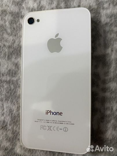 iPhone 4, 8 ГБ