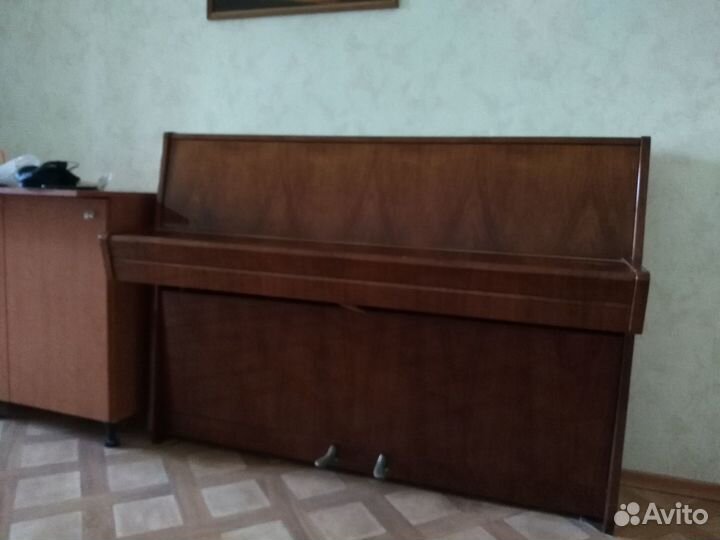 Petrof пианино чехословакия