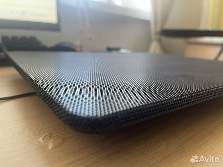 Подставка с охлаждением для ноутбука Deepcool N1