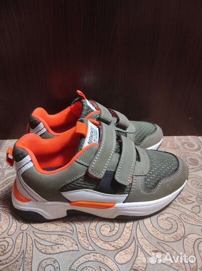 Кроссовки для мальчика 31