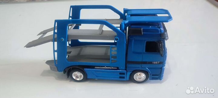 1/43 Mercedes-Benz Actros 1857 автовоз lohr