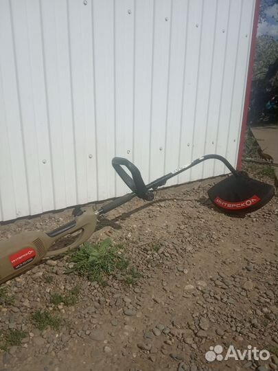 Газонокосилка электрическая