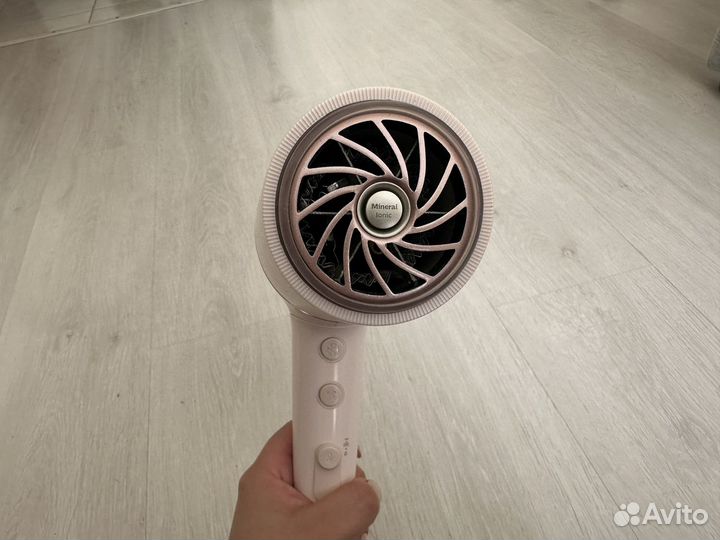 Фен для волос philips