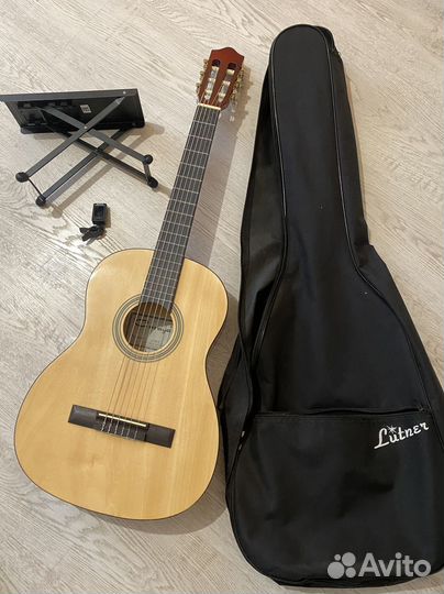 Гитара Caraya C36N + аксессуары для нее