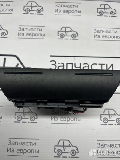 Пепельница передняя Audi A6 C5