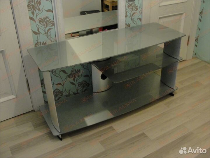 Тумба под тв, закаленное стекло металлик