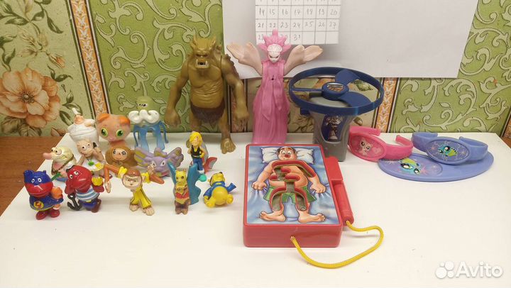 Игрушки из Макдональдс 2008-2006 гг. Киндер