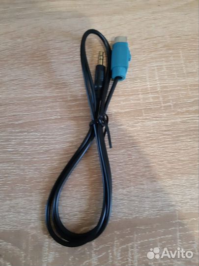 Aux адаптер для Alpine с разъёмом KCE236