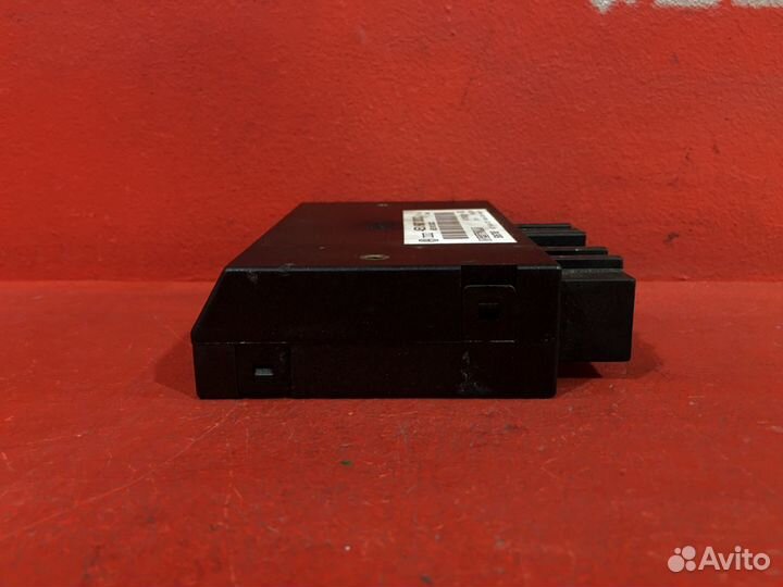 Блок электронный Audi Q7 SUV BUG 3.0L 2967 куб.см