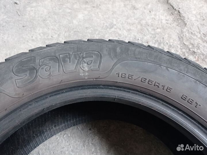 Sava Eskimo Stud 185/65 R15