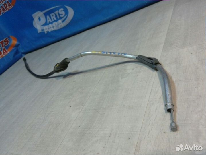 Трос стояночного тормоза Skoda Octavia A5 1Z 1.6
