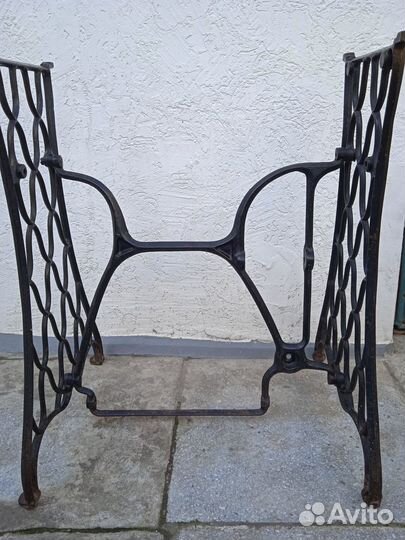 Станина от швейной машинки