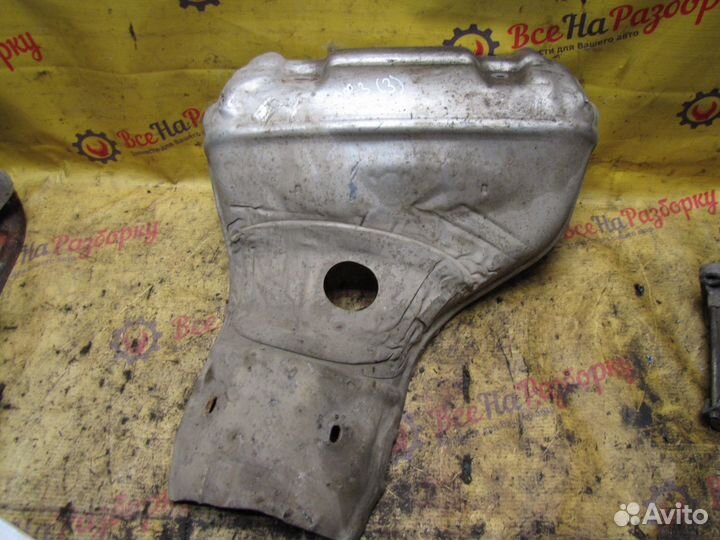 Экран тепловой Ford Focus 3 (арт. 3)