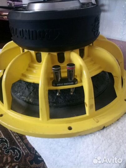 Сабвуфер Ground Zero gzrw 30SPL