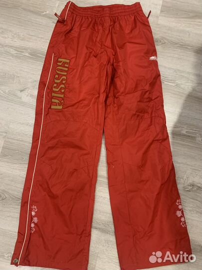 Спортивные штаны
