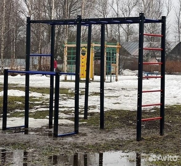 Спортивный комплекс воркаут для двора