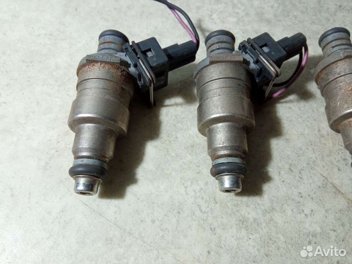 Форсунка Ford Escort 6 95bfbc