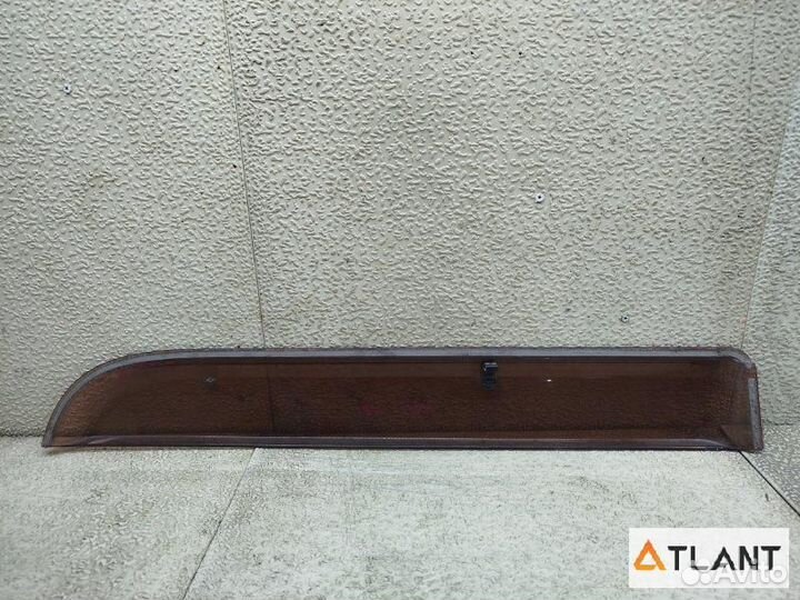 Ветровик задний правый nissan cube