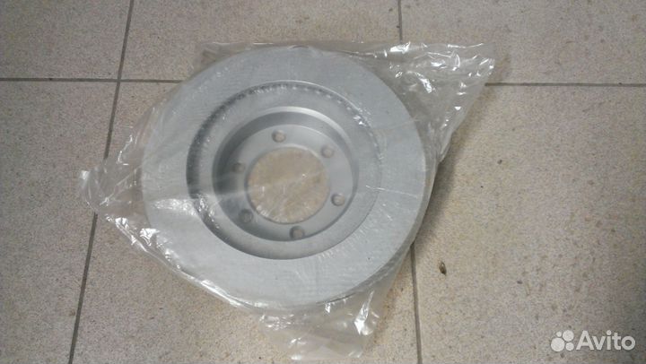 Тормозной диск передний Toyota Prado 120