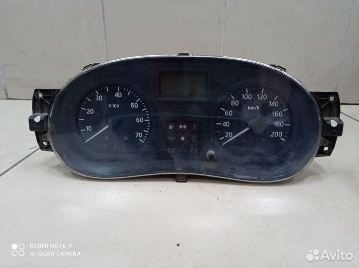 Панель приборов Renault Logan