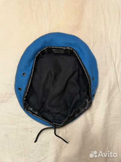 Берет голубой