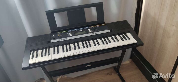 Синтезатор yamaha psr e243